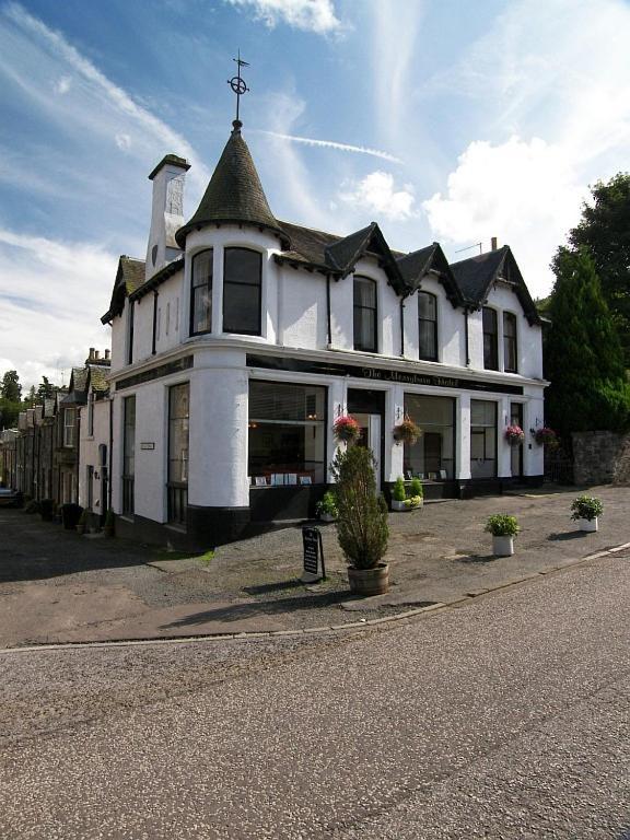 The Merryburn - Rooms And Courtyard Studios دنكيلد الغرفة الصورة