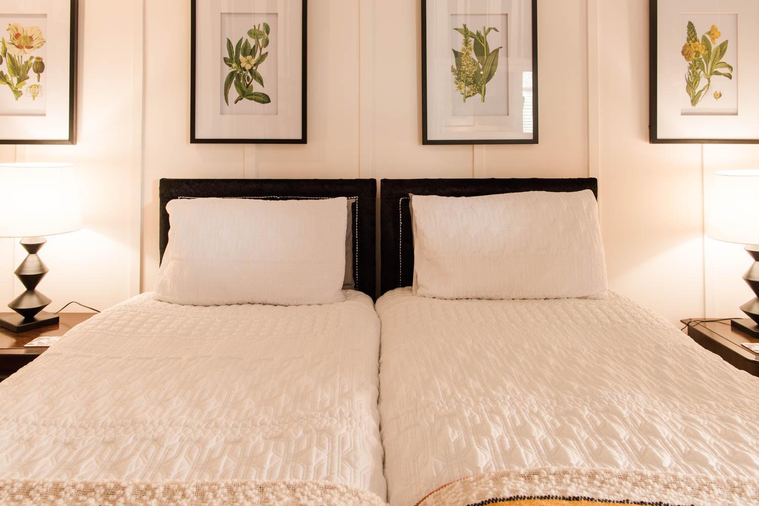 The Merryburn - Rooms And Courtyard Studios دنكيلد المظهر الخارجي الصورة