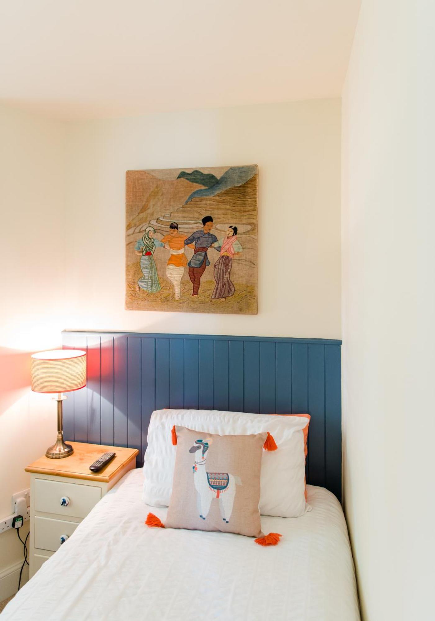 The Merryburn - Rooms And Courtyard Studios دنكيلد المظهر الخارجي الصورة