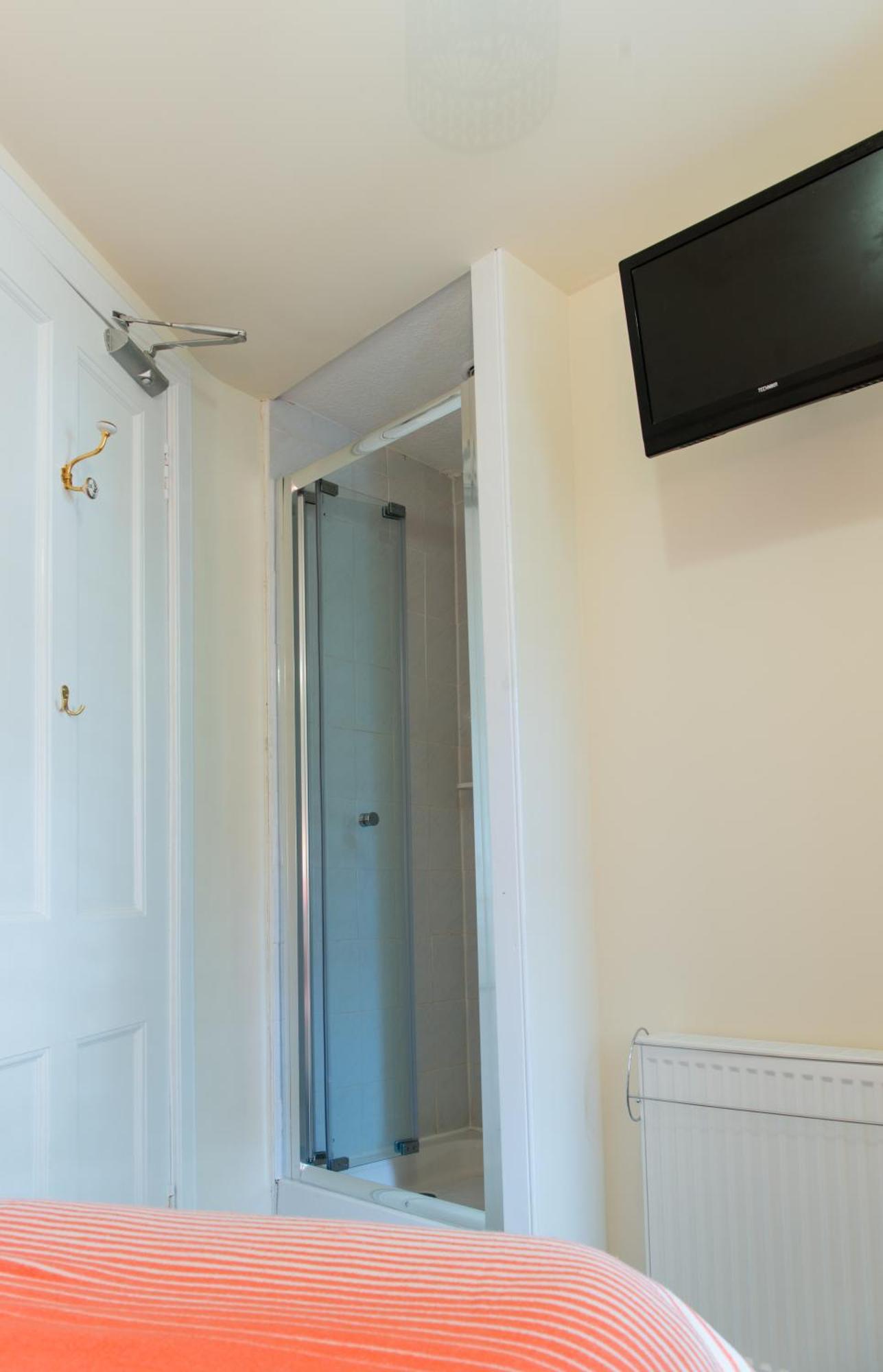 The Merryburn - Rooms And Courtyard Studios دنكيلد المظهر الخارجي الصورة