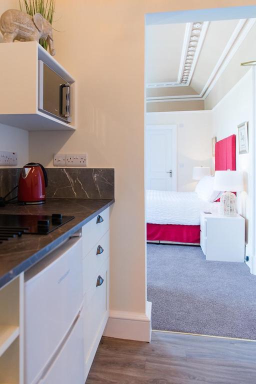 The Merryburn - Rooms And Courtyard Studios دنكيلد المظهر الخارجي الصورة