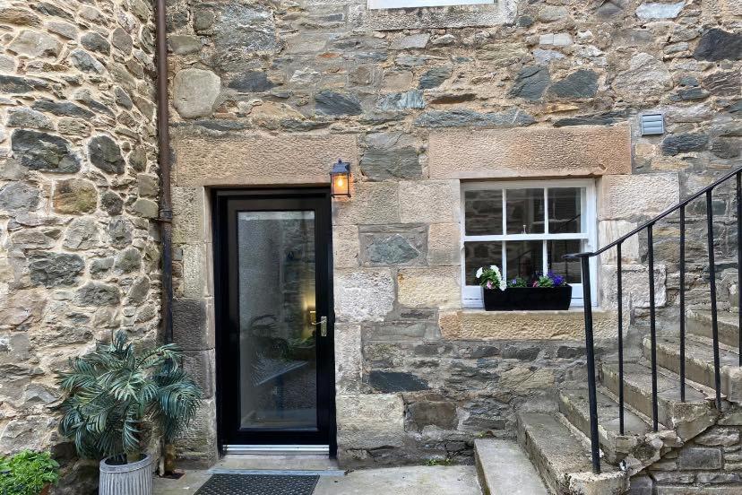 The Merryburn - Rooms And Courtyard Studios دنكيلد المظهر الخارجي الصورة