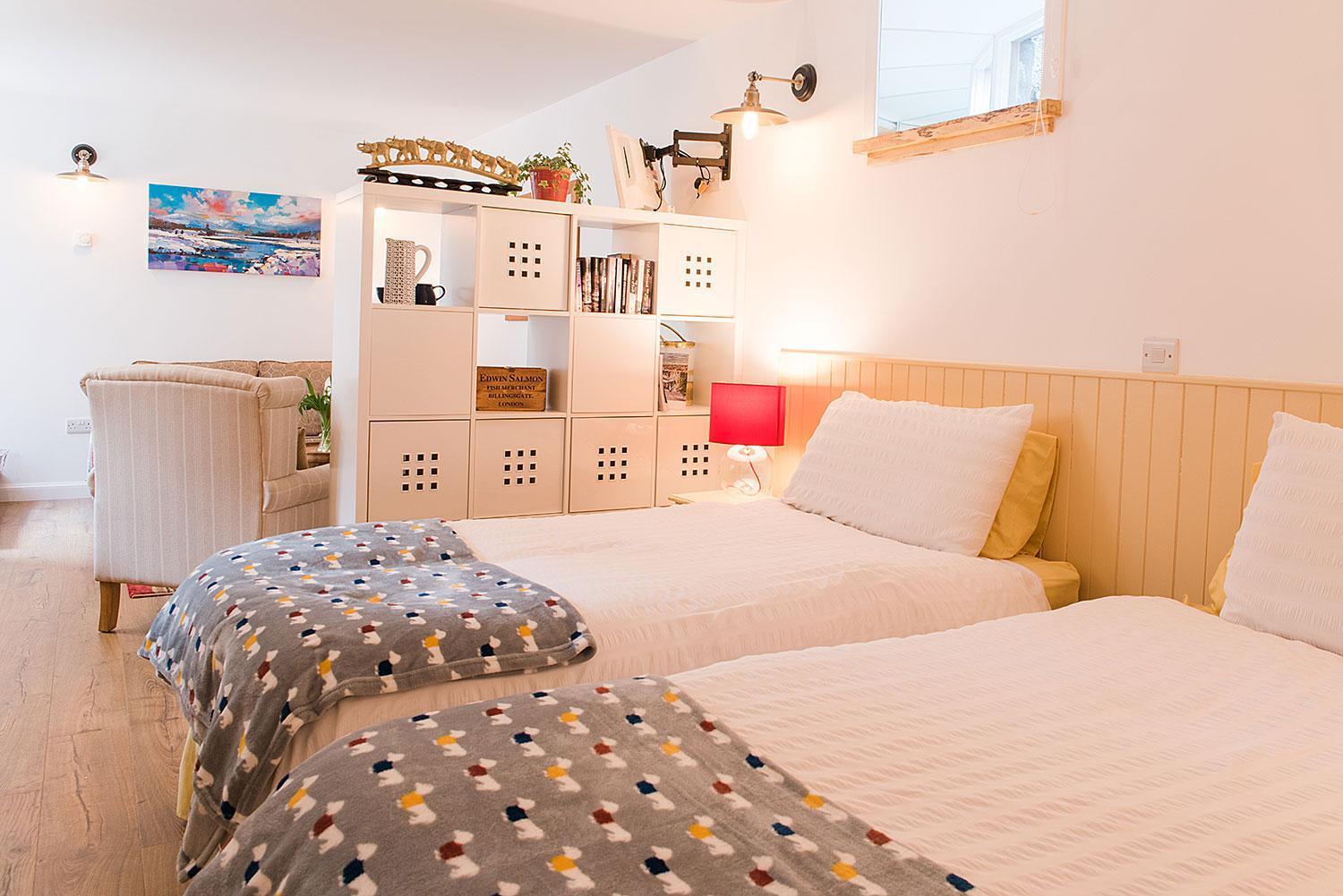 The Merryburn - Rooms And Courtyard Studios دنكيلد المظهر الخارجي الصورة